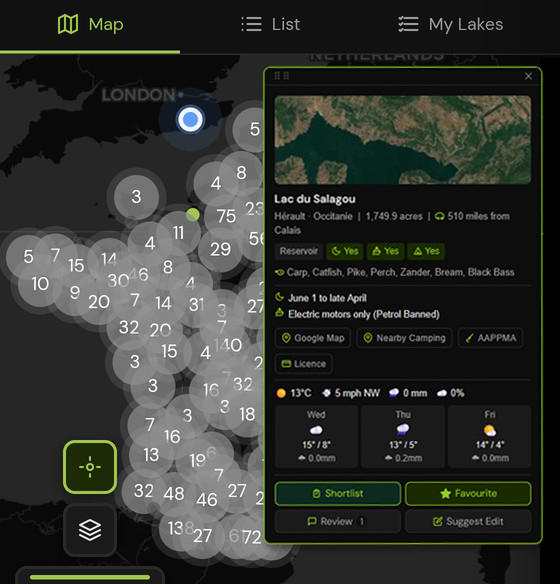 PiscaMaps app showing fishing venues in Manche